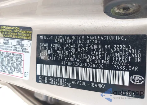 2005 Toyota Camry Le z USA, uszkodzony, nr VIN 4T1BE32K35U039798